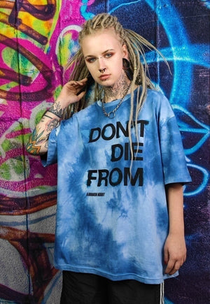 Ti-dye t-shirt Y2K heart breaker slogan tee in cloud blue