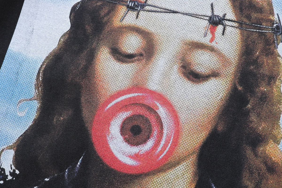 Y2K t-shirt grunge girl tee psychedelic poster top in vintage Cream