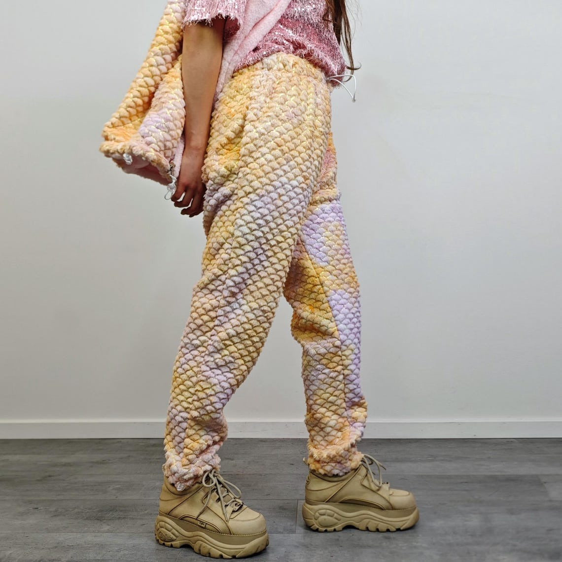 Mermaid joggers orange pink tie-dye fleece pants faux fur rainbow trousers retro geometric overalls fluffy bottoms festival set rave outfit