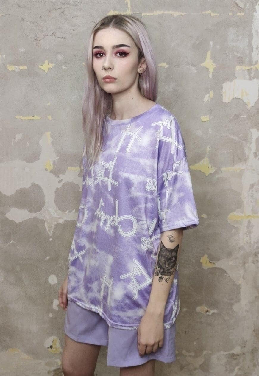 Graffiti print t-shirt multi slogan tee in purple