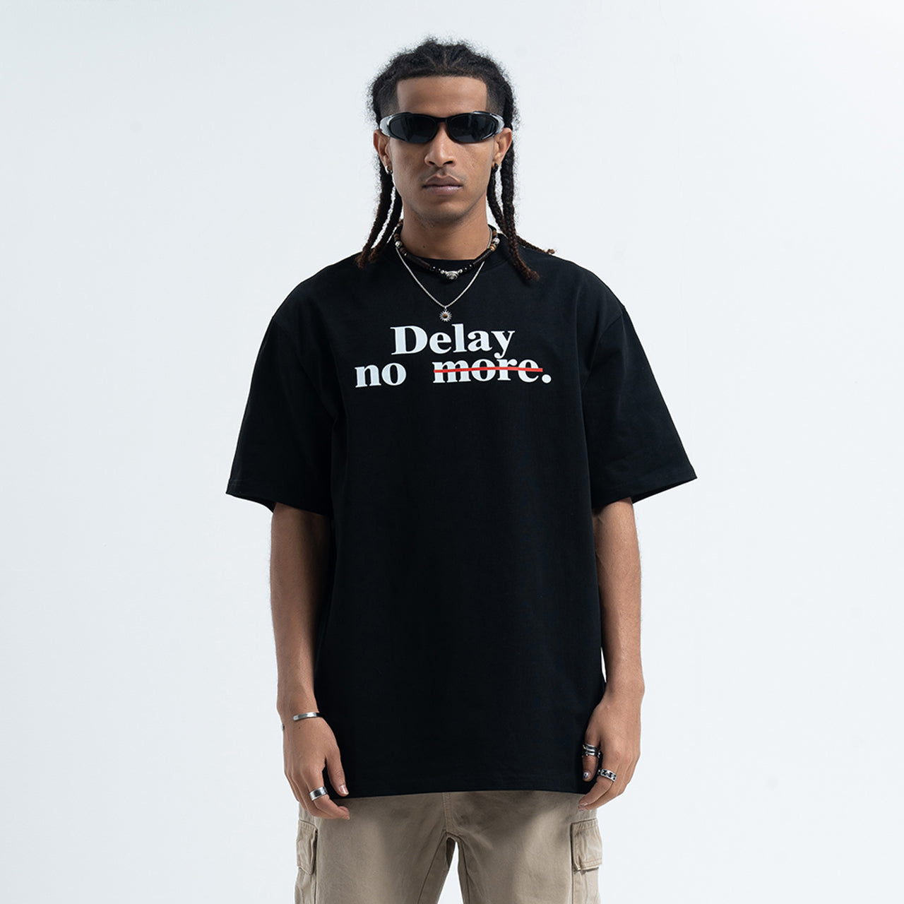 Motivational t-shirt delay no more slogan top in black