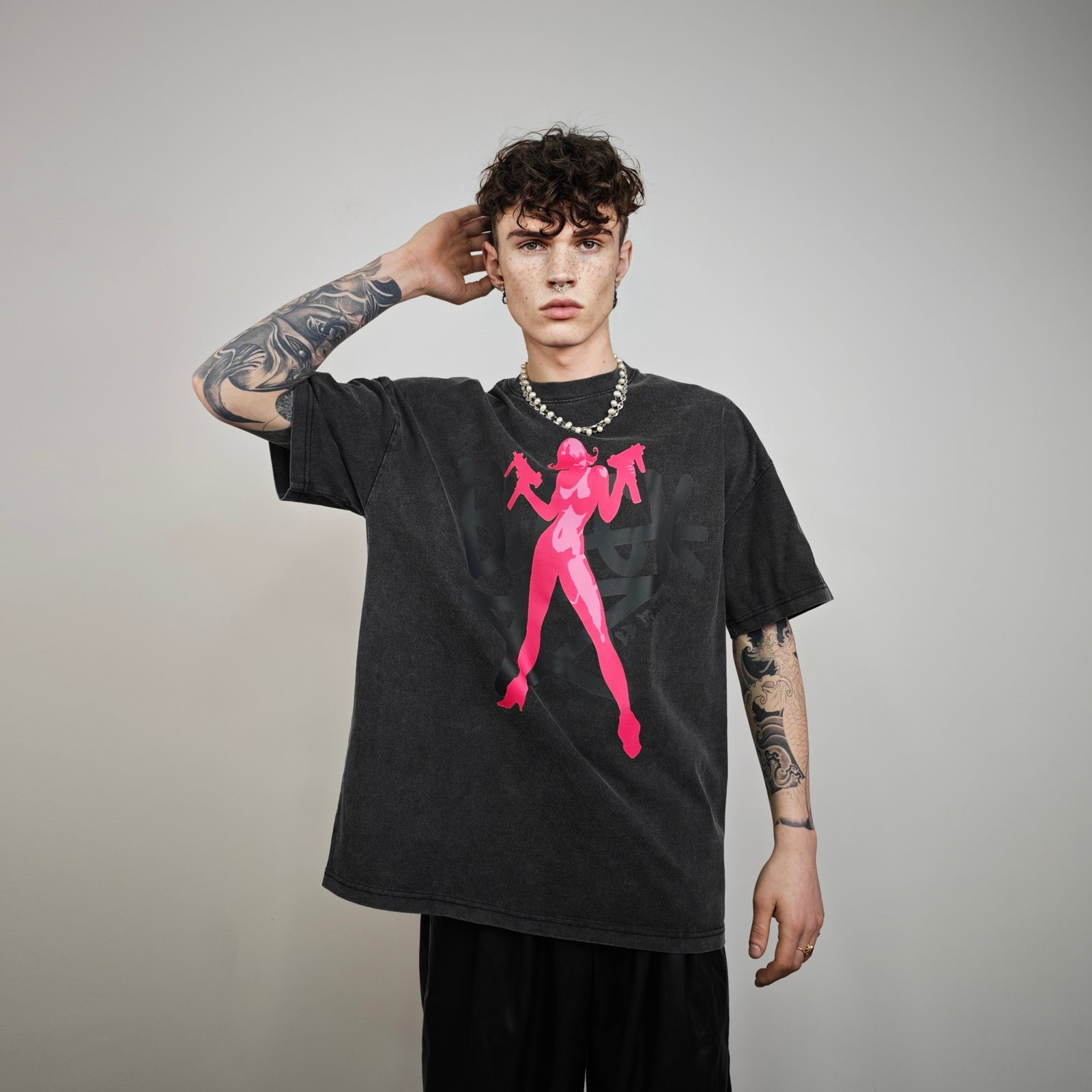 Anime t-shirt pistol print tee psychedelic top vintage grey