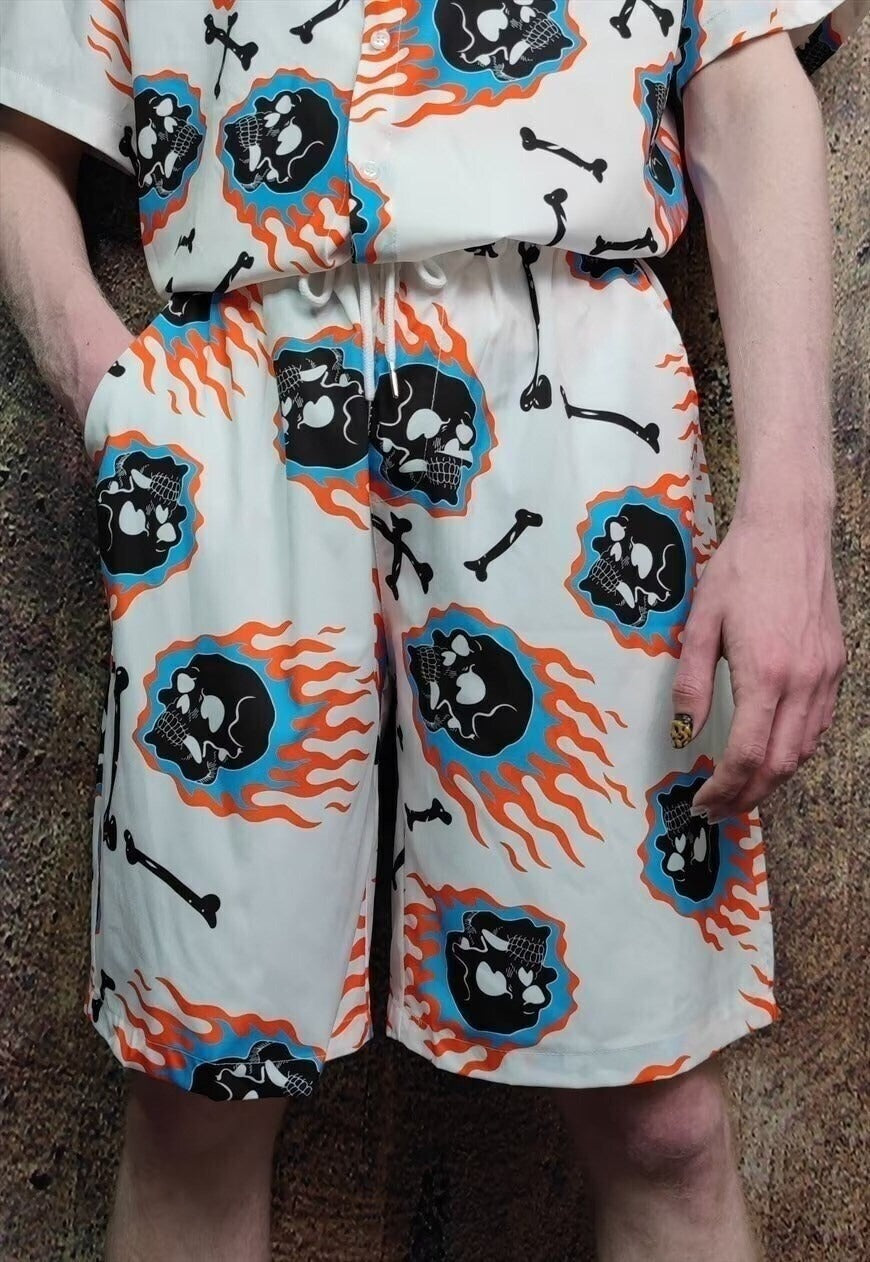 Skull shorts skeleton bones print crop board pants in white