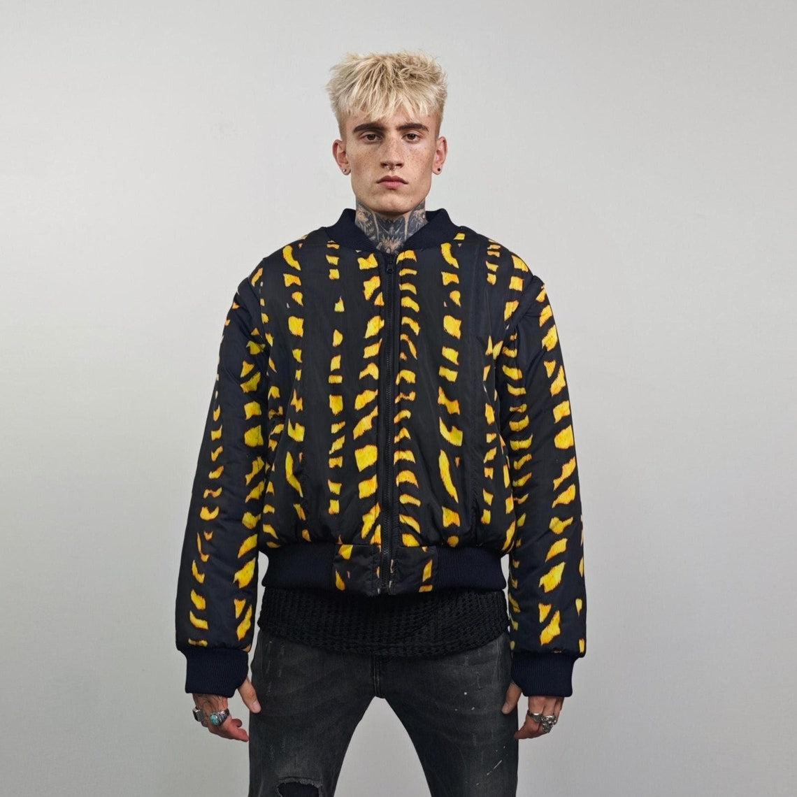 Tiger bomber black yellow jacket animal print reversible college varsity detachable sleeves handmade striped puffer grunge rocker e-boy coat