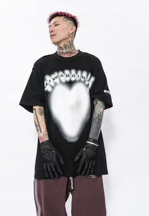 Graffiti heart tee spray paint grunge y2k t-shirt black