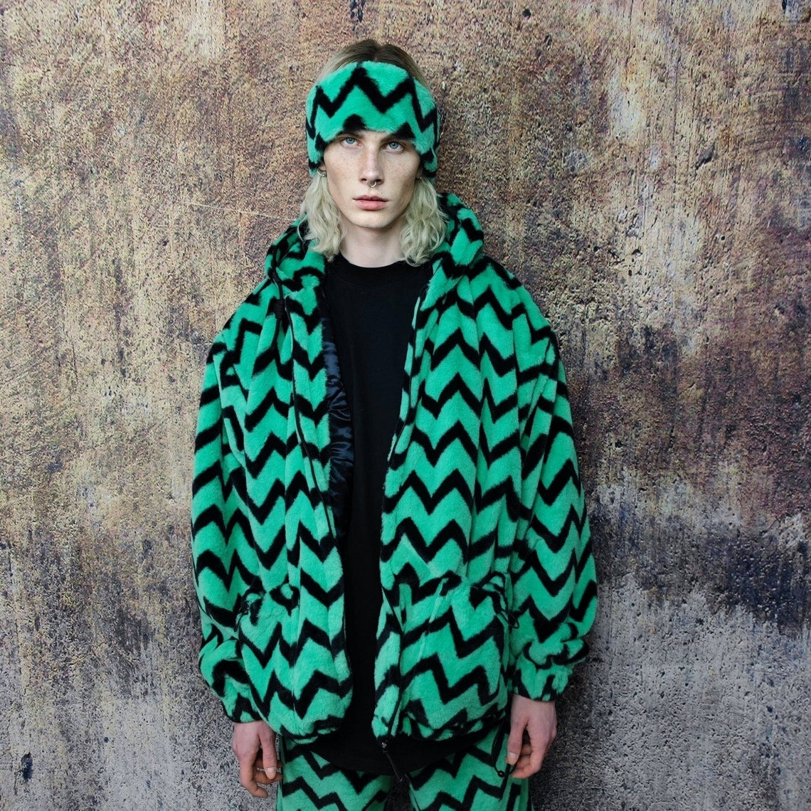 Festival stripe fleece jacket handmade detachable fluffy rave bomber zigzag print faux fur premium geometric top party zebra coat in green