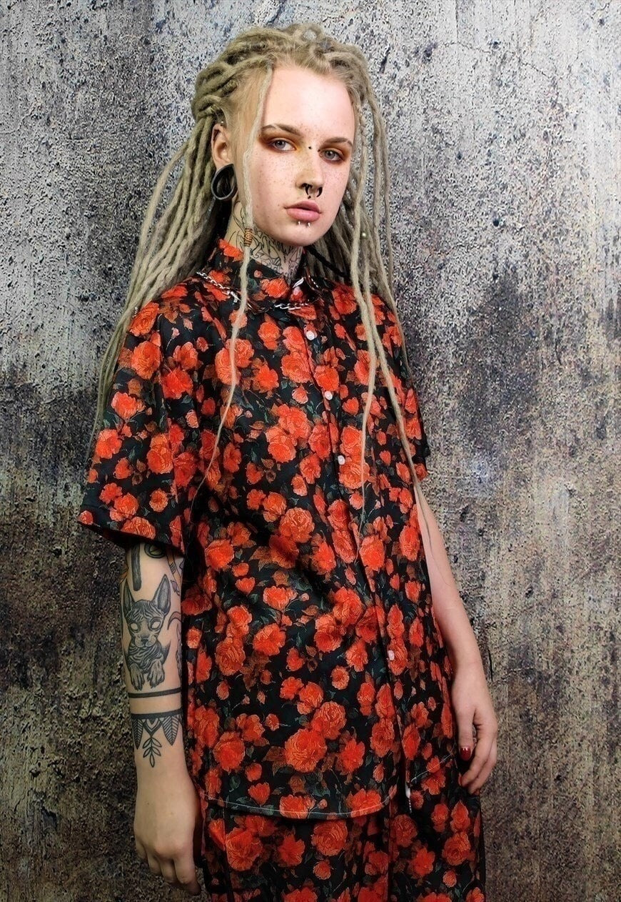 Rose shirt floral print short sleeve top in red black
