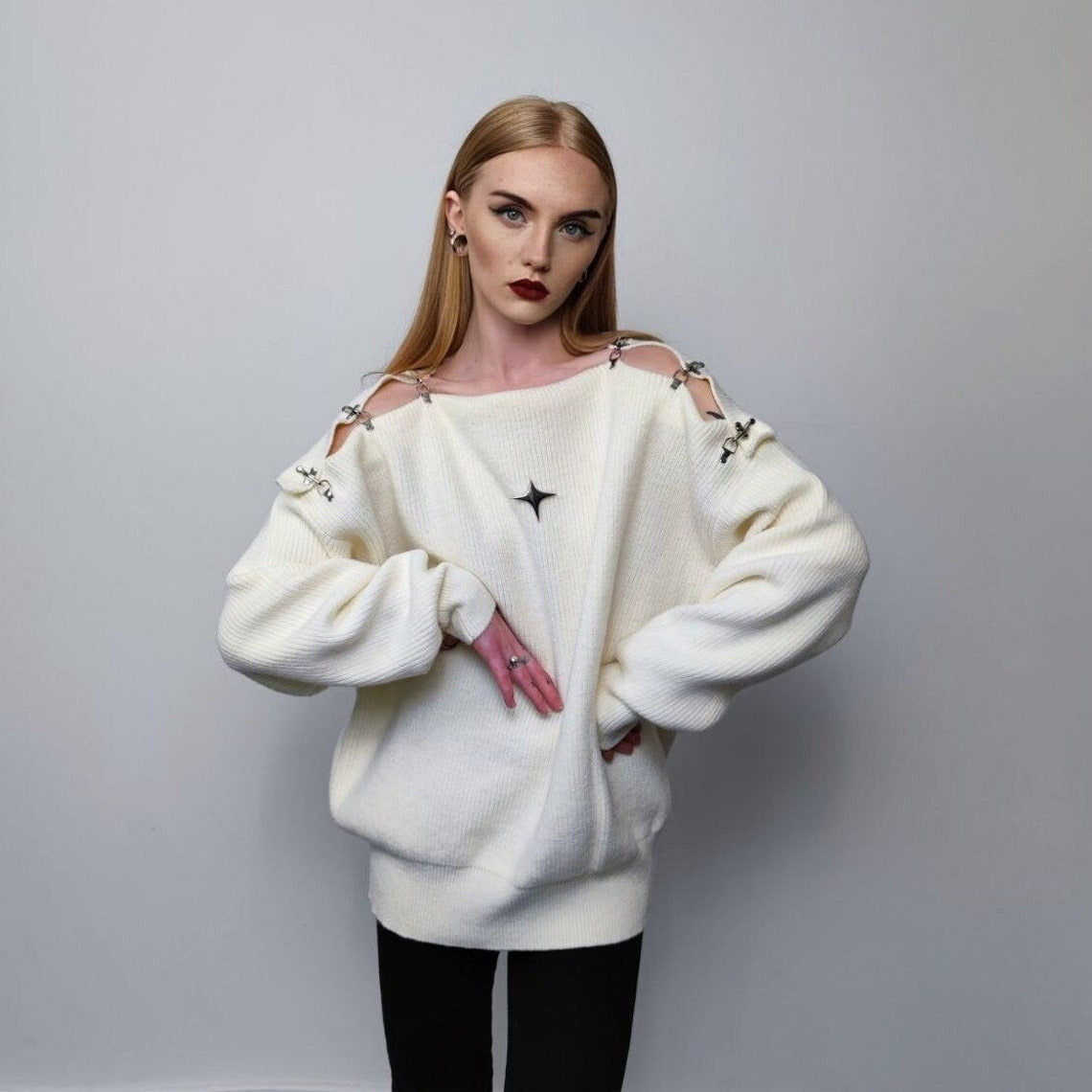 Utility sweater buckle finish jumper gorpcore top cut out shoulder top metal badge knitted pullover cyber punk sweatshirt in off white