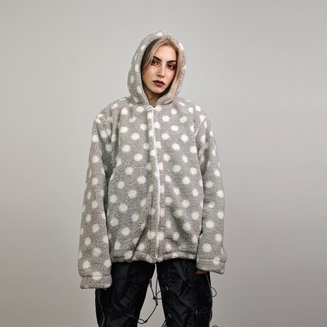 Spot pattern fleece jacket gray hooded polka dot bomber retro geometric coat detachable sleeves handmade preppy overcoat fluffy festival set