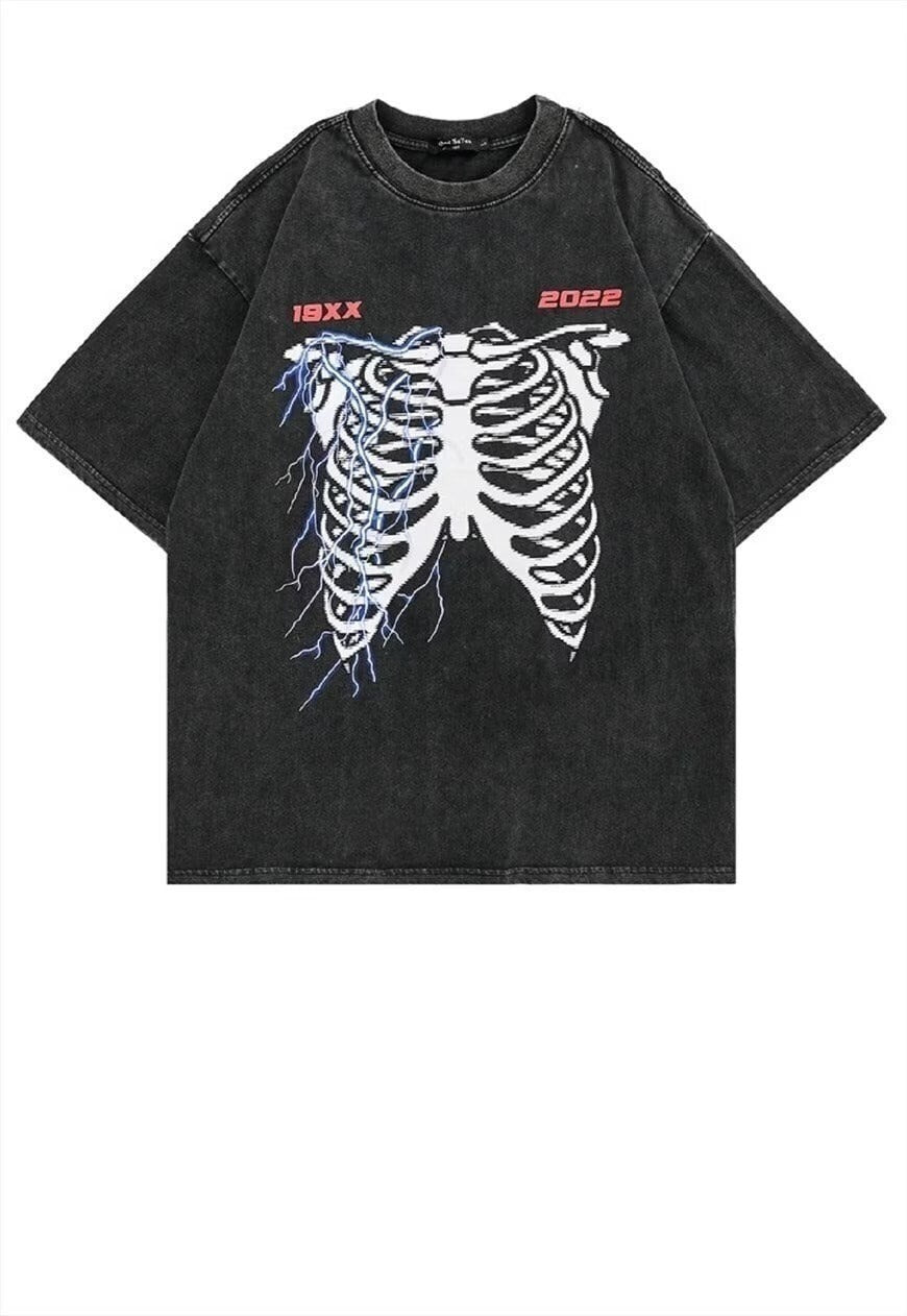 Skeleton print t-shirt old bones top skater tee washed black