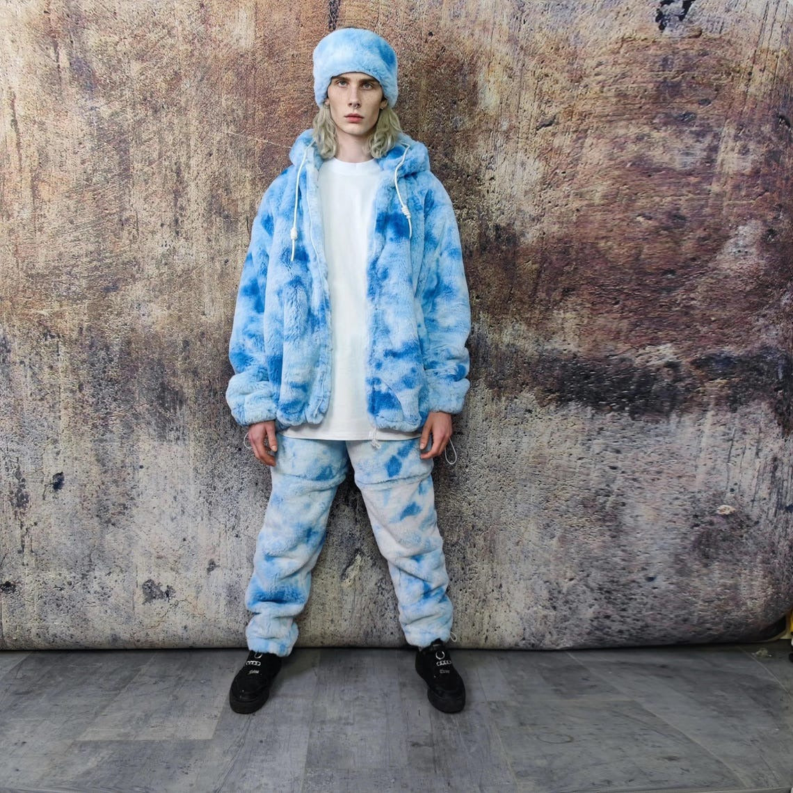 Blue tie-dye fleece joggers fluffy trousers luxury gradient pants handmade party fuzzy hotpants grunge festival set raver tracksuit