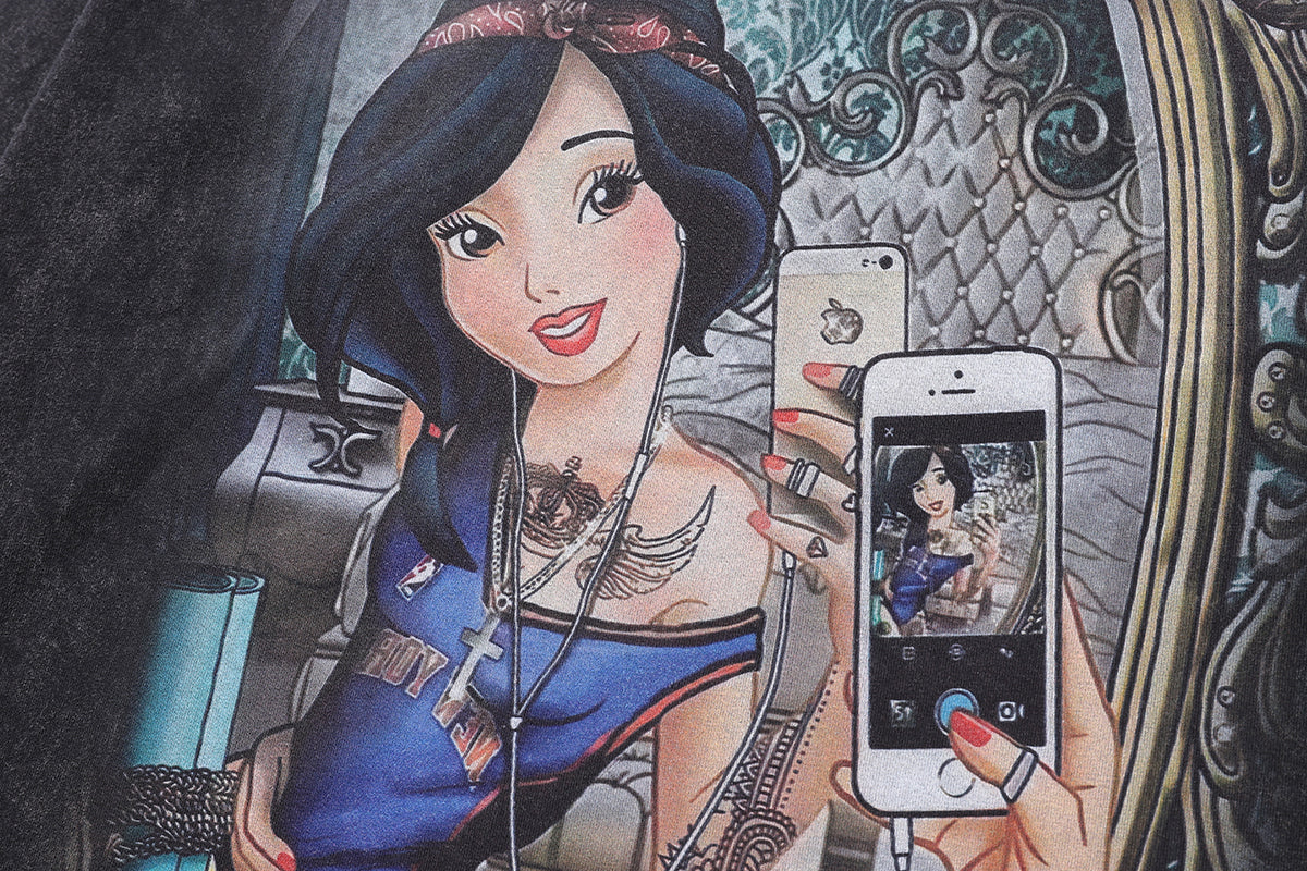 Modern princess t-shirt Snow white print tee retro cartoon top in vintage grey