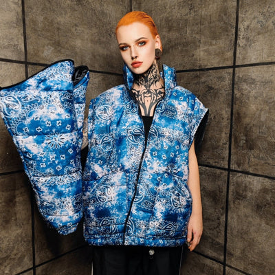 Paisley bomber handmade detachable bandanna puffer tie-dye jacket cashew print bomber two sided gradient jacket in blue