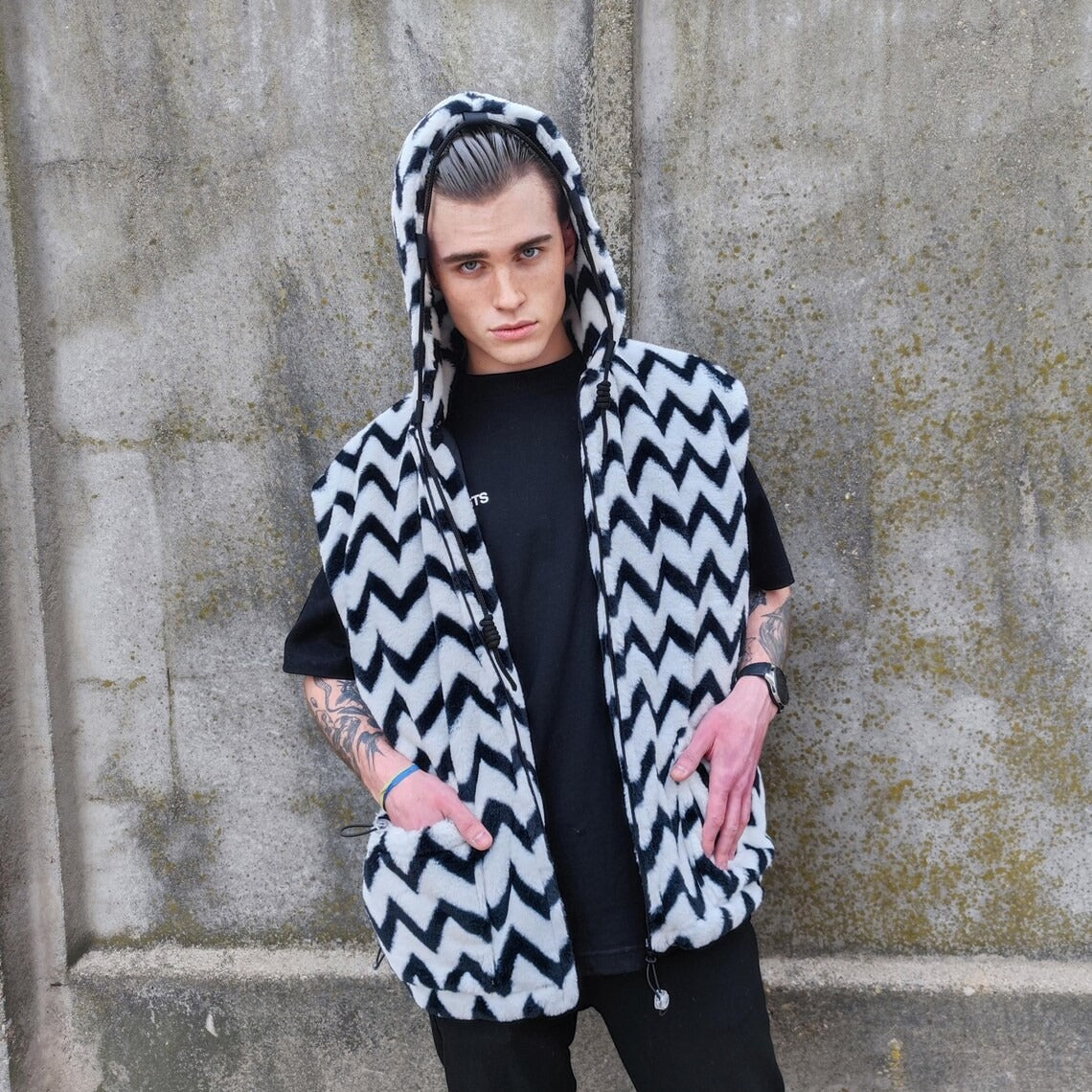 Zigzag fleece jacket hooded geometric bomber luxury grunge coat detachable sleeves handmade stripe pattern overcoat fuzzy festival set white
