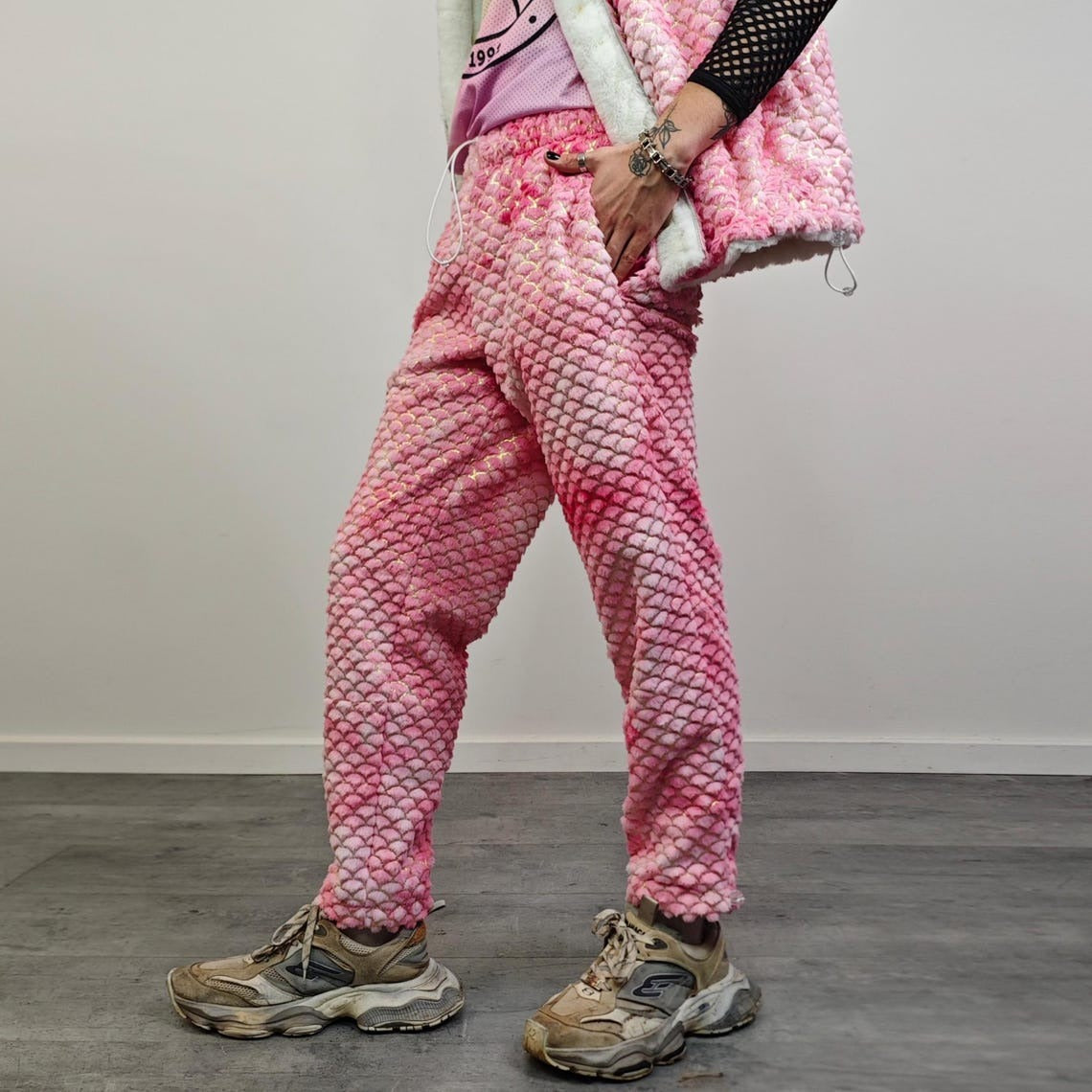 Fleece joggers off white ski fluffy pants faux fur trousers retro comfy overalls fuzzy bottoms golden festival set rave burning man outfit