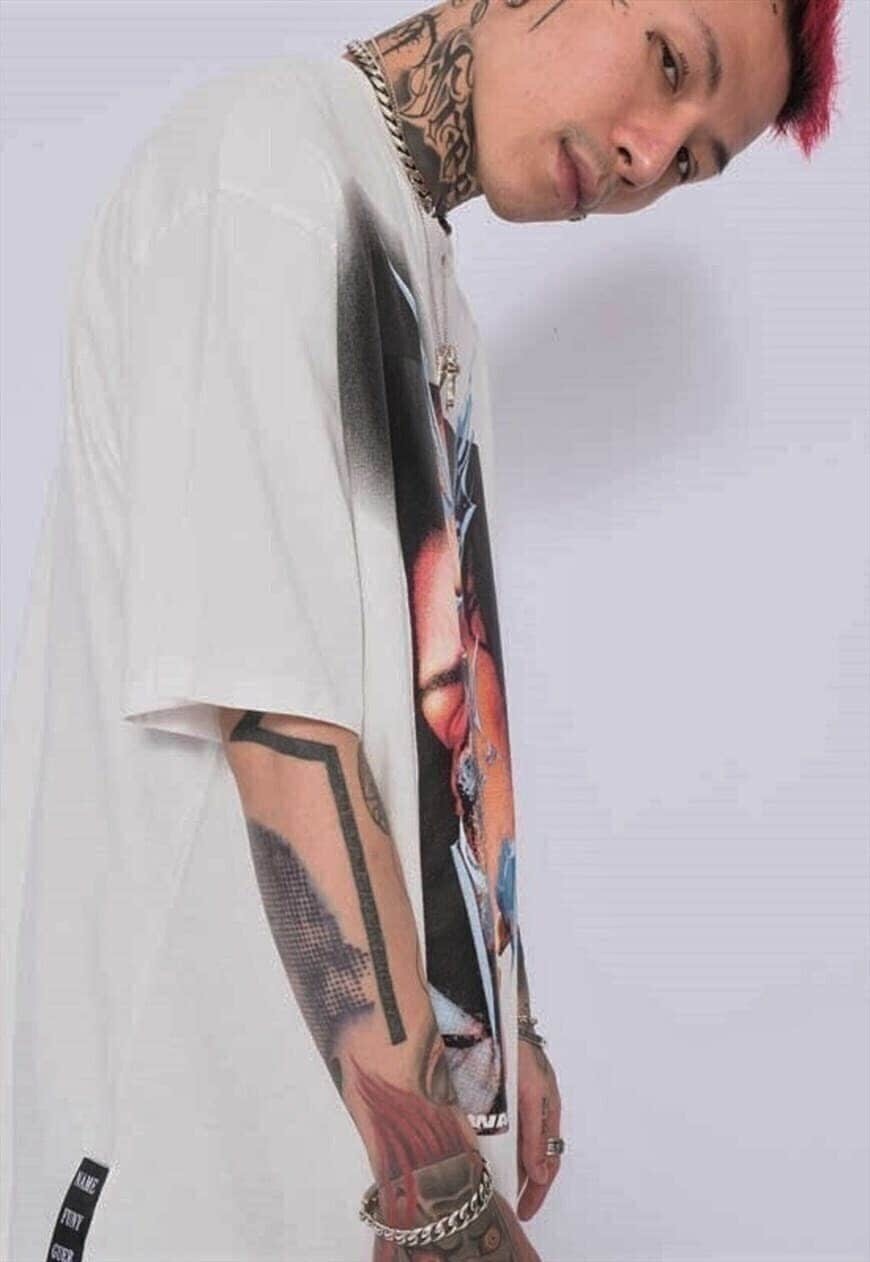 Raver face print tee grunge graffiti t-shirt anime top white
