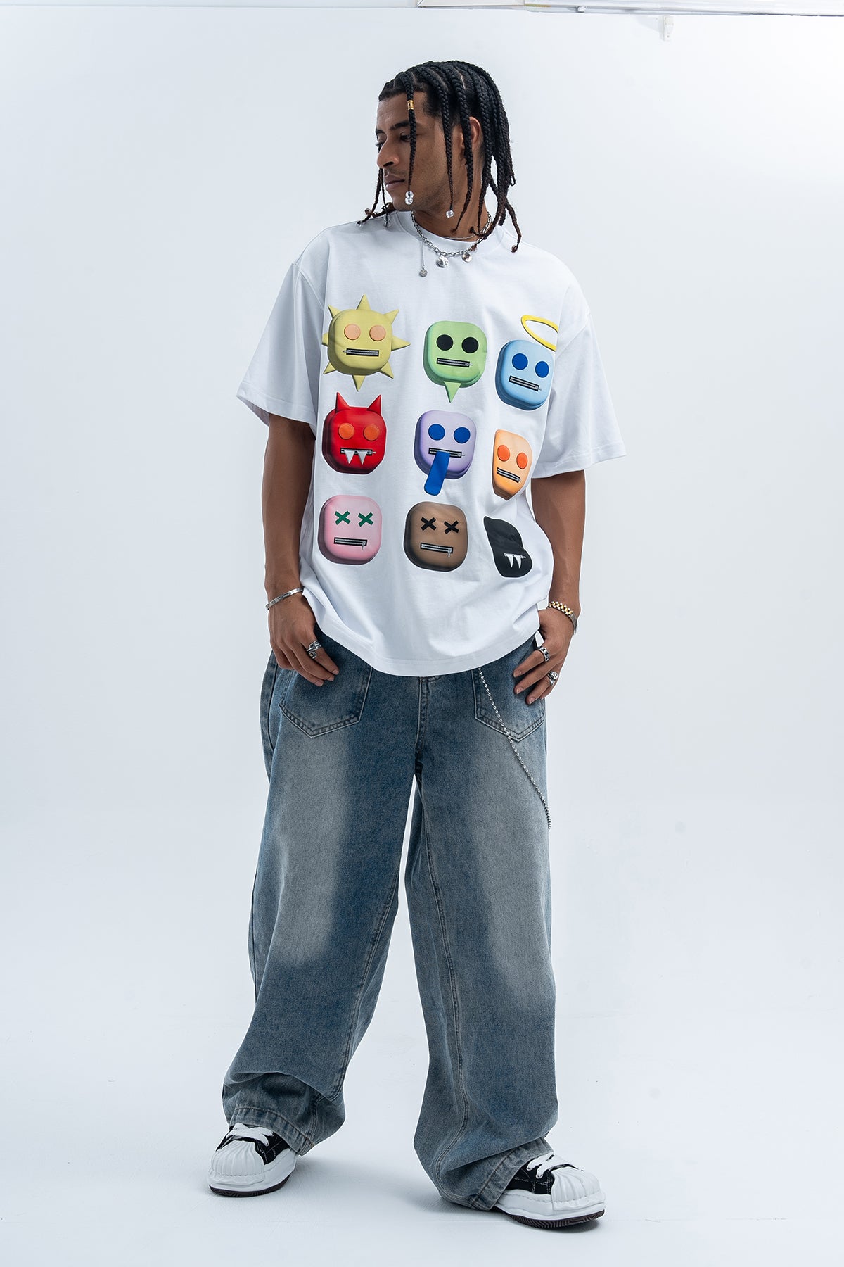 Emoji t-shirt robot tee psychedelic cartoon jumper in black