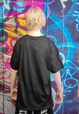 Rainbow t-shirt reworked rope top thread patch tee in black