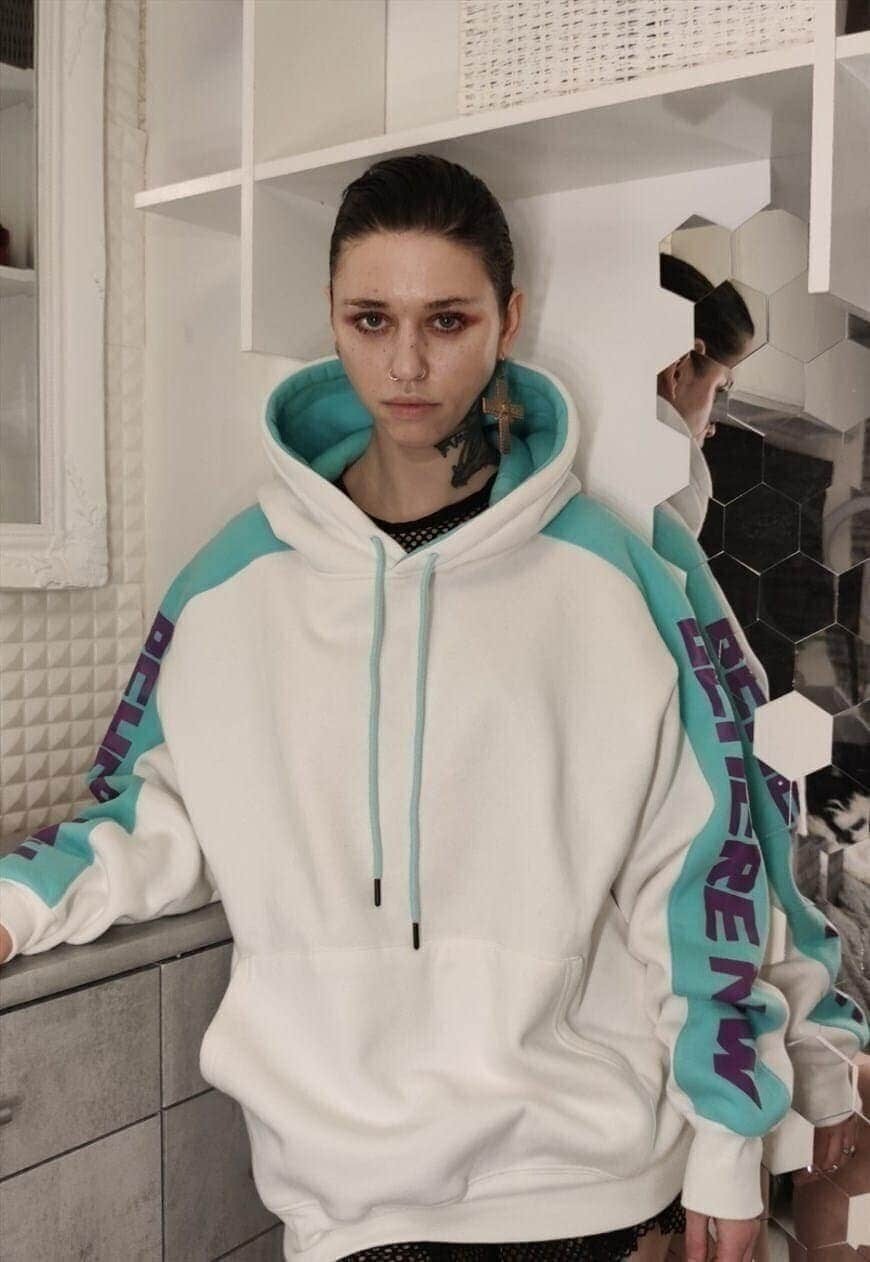 Premium fluorescent slogan hoodie contrast pullover in white