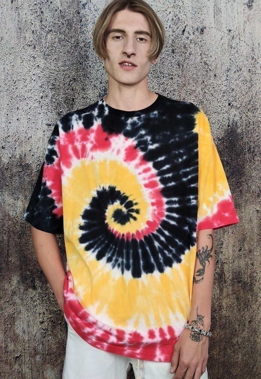Tie-dye print tee Mandala t-shirt rainbow top yellow black
