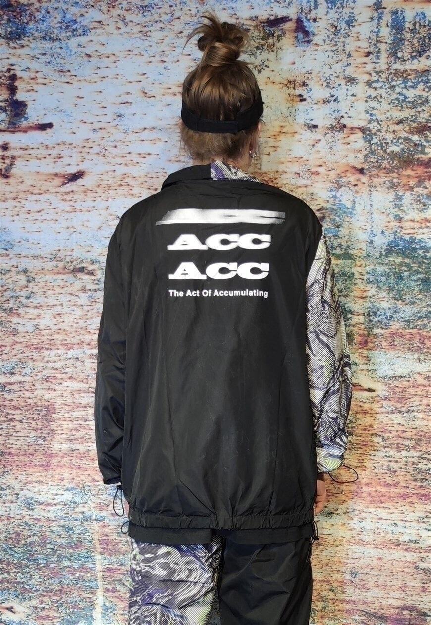 Abstract track jacket contrast 2 color sports top in black