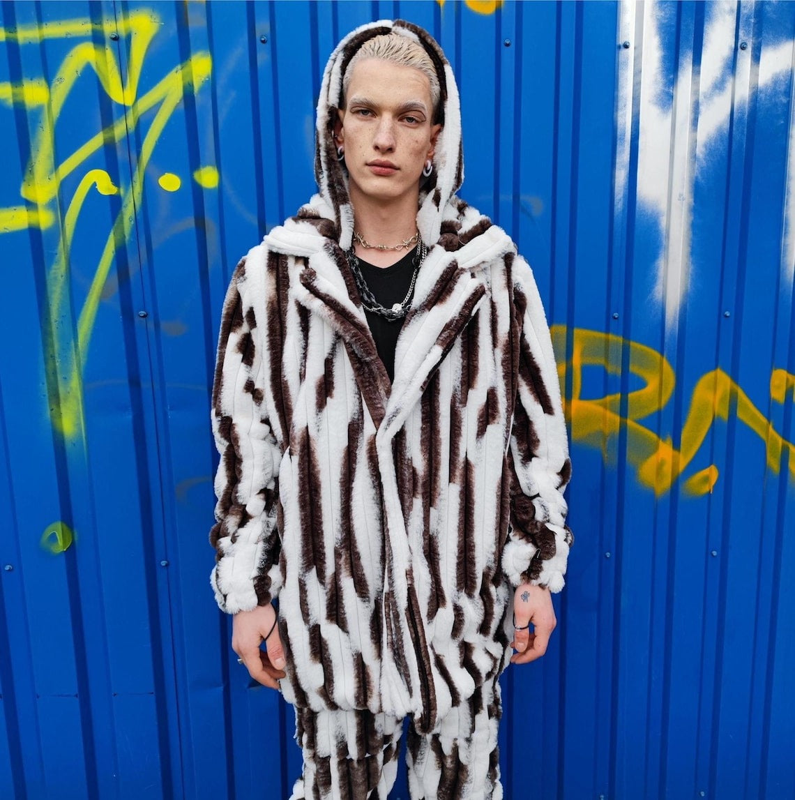 Oversize trench coat faux fur brown overcoat animal print jacket striped detachable sleeves handmade zebra pattern festival Coachella fleece