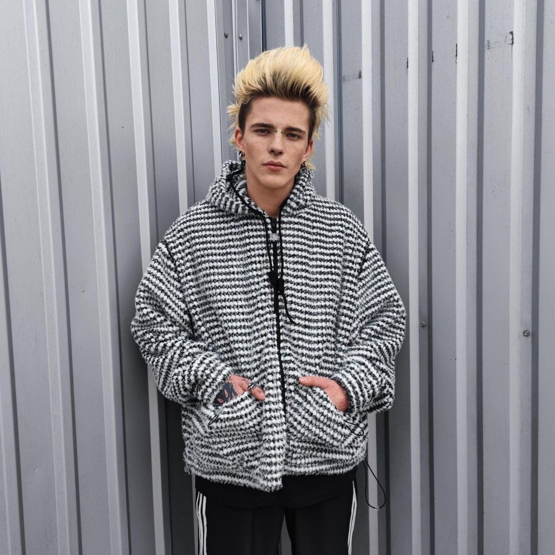 Geometric fleece jacket hooded fluffy bomber luxury striped coat detachable sleeves handmade removable sleeves overcoat fuzzy festival set