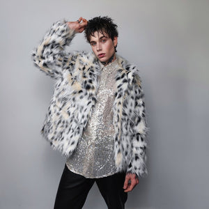 Cropped faux fur jacket fluffy spot print bomber festival leopard varsity aviator fleece coat high fashion cheetah pattern coat in off white