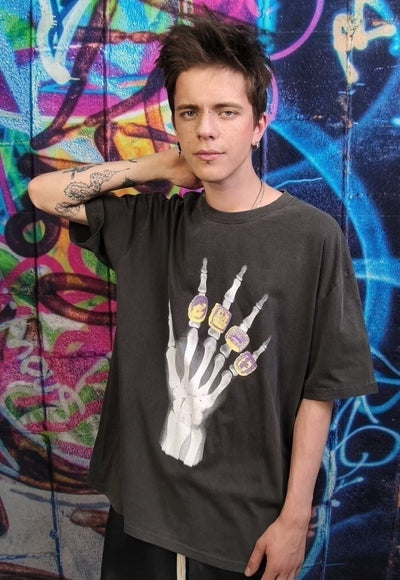 Skeleton hand print tee Golden ring grunge t-shirt in grey