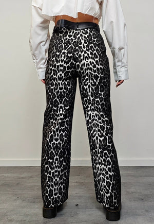 Gradient leopard jeans black leopard slim denim trousers