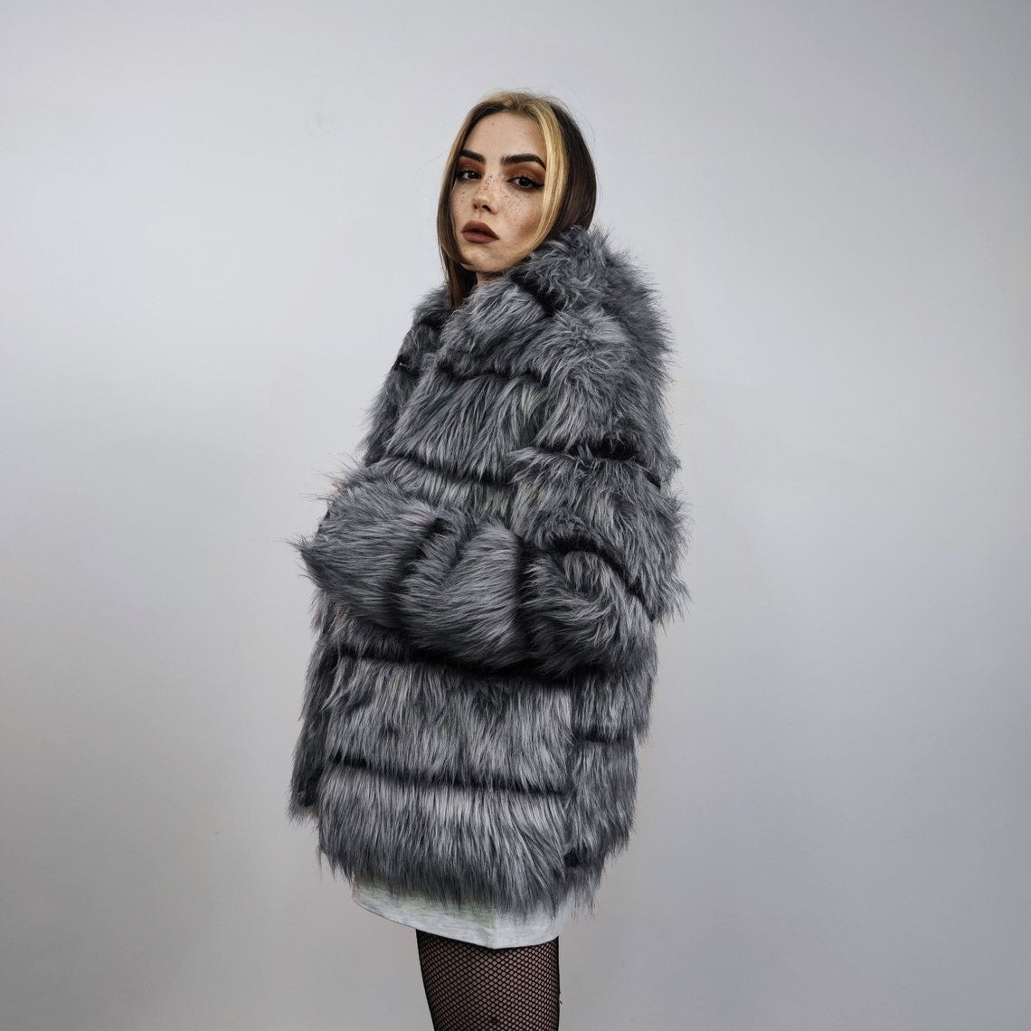 Striped fox fur jacket hooded grey shaggy mink coat fuzzy going out bomber mountain party fleece fancy dress fluffy peacoat rocker overcoat
