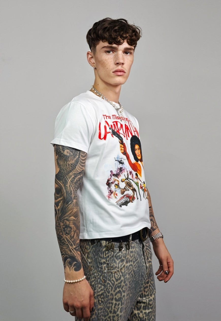 Retro movie t-shirt pistol print cropped top in white