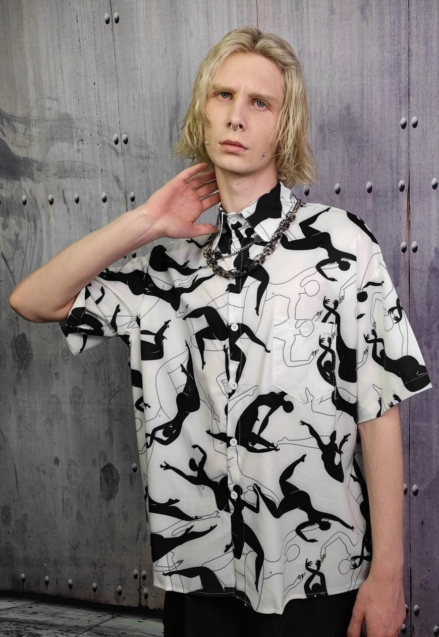 Geometric wide shirt statue print short sleeve top in white