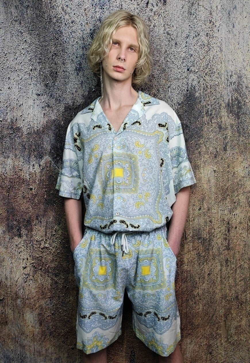 Baroque shorts paisley print crop board pants white yellow