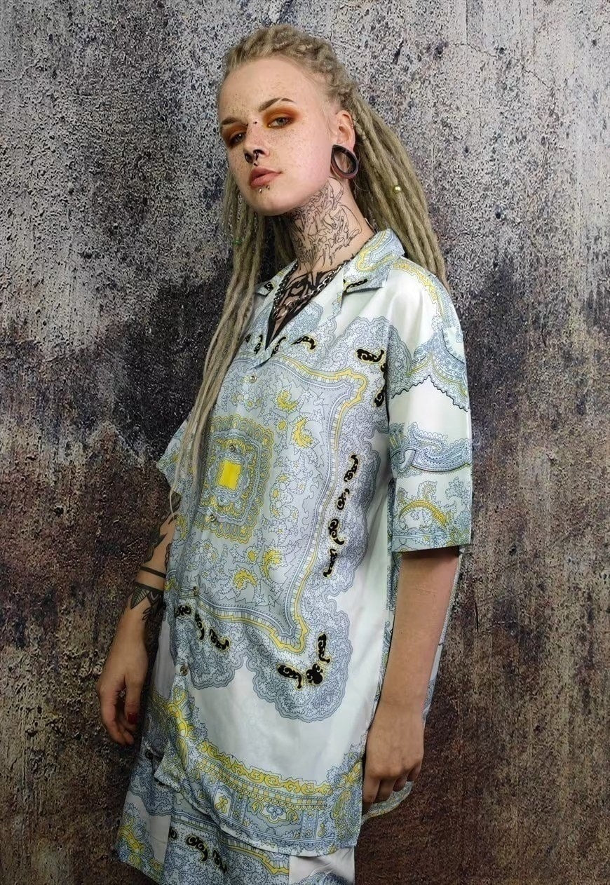 Baroque shirt paisley print short sleeve top in white yellow