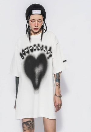 Graffiti heart tee spray paint grunge y2k t-shirt black