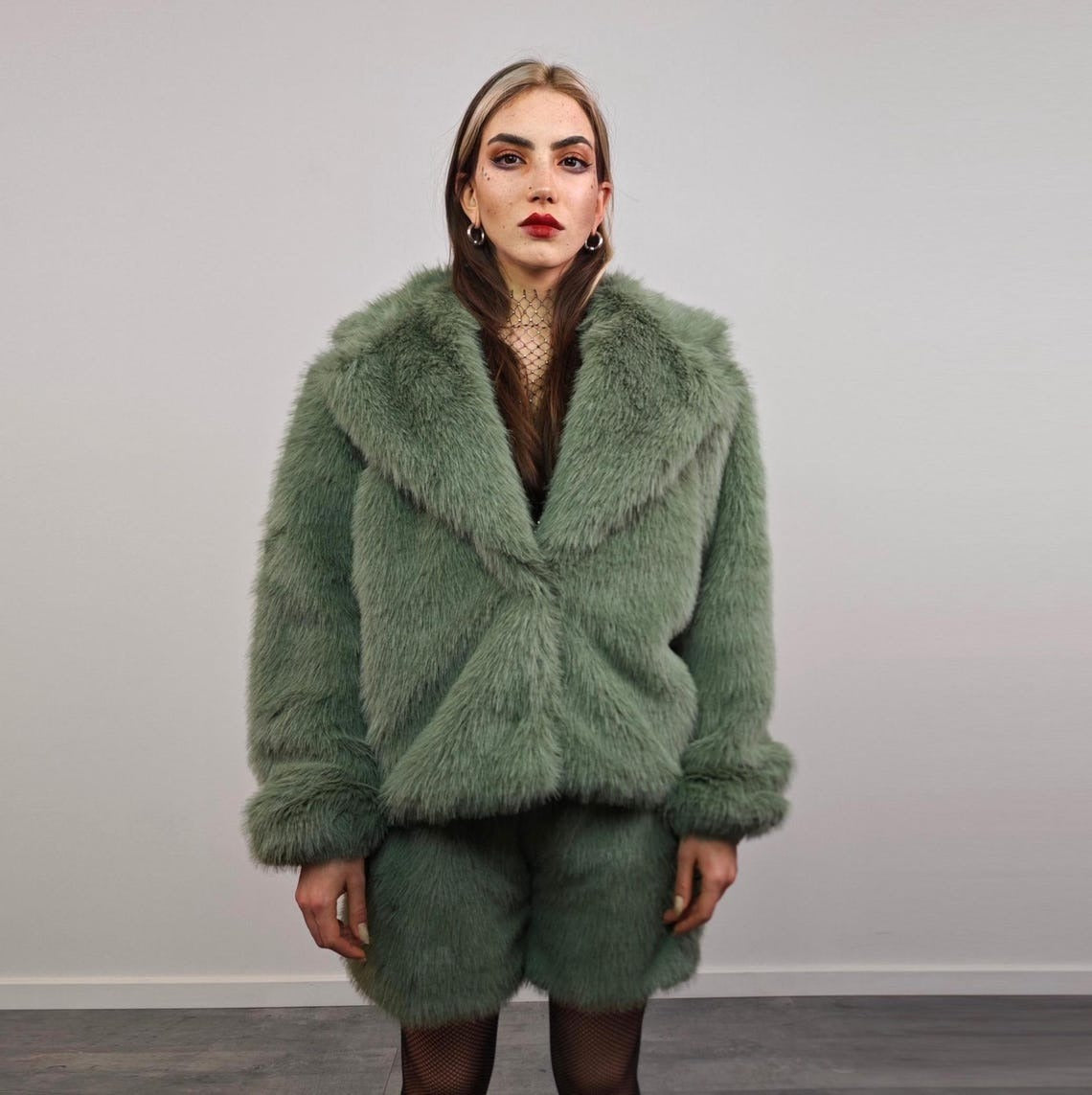 Green faux fur coat shaggy cropped trench short going out jacket fuzzy grunge detachable sleeves handmade luxury festival overcoat fleece