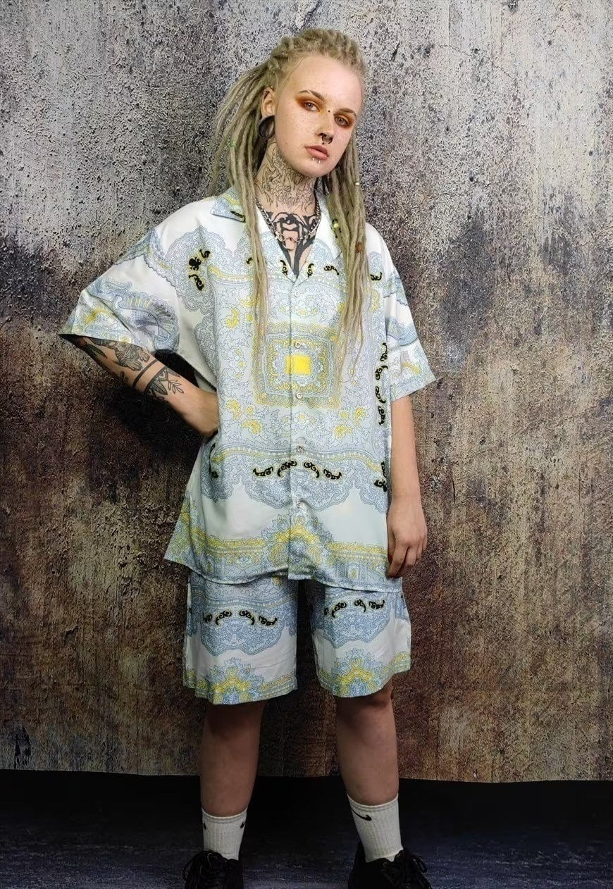 Baroque shorts paisley print crop board pants white yellow