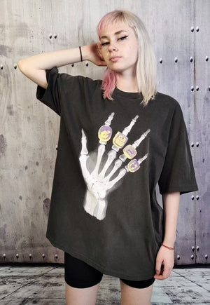 Skeleton hand print tee Golden ring grunge t-shirt in grey