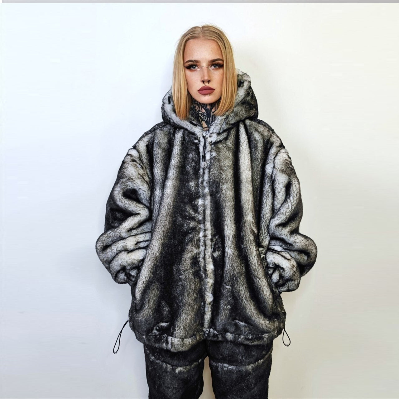 Oil wash faux fur bomber detachable premium fleece jacket