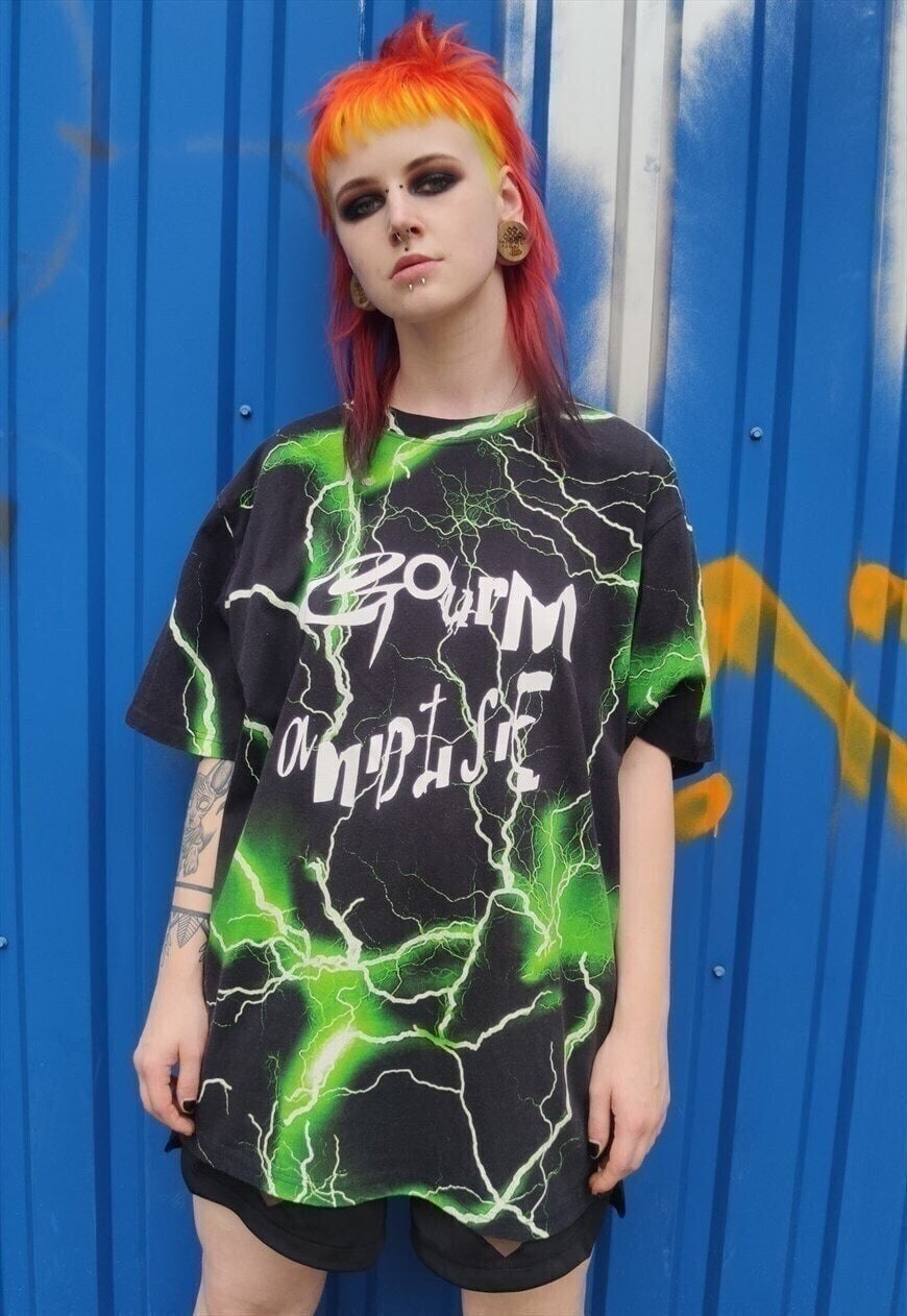 Light strike t-shirt neon thunderstorm tee in green black