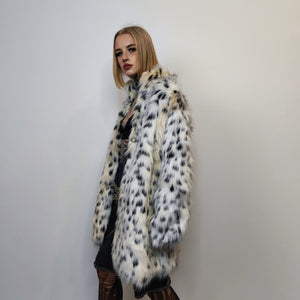 Mid length faux fur jacket fluffy spot print bomber festival leopard varsity aviator fleece coat high fashion cheetah duffle coat off white