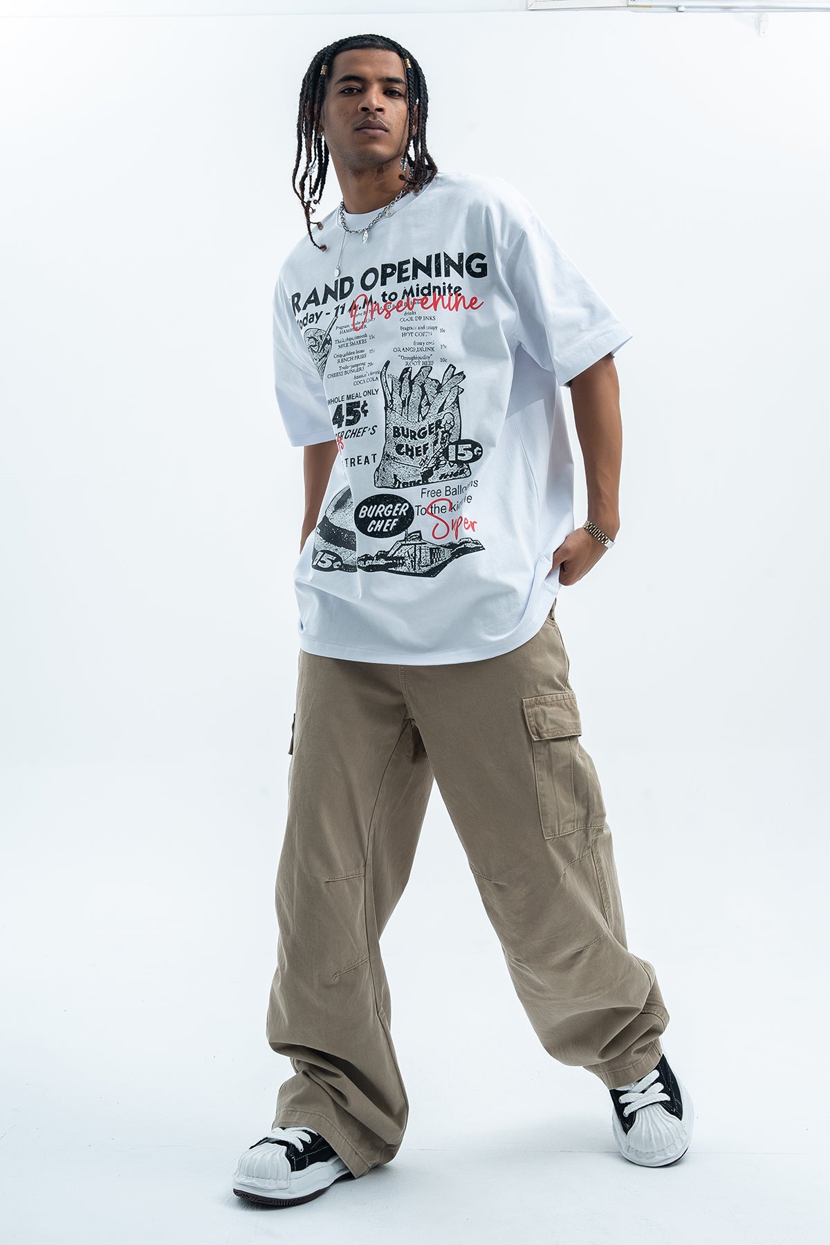 Fast food t-shirt burger print top 90s tee in white