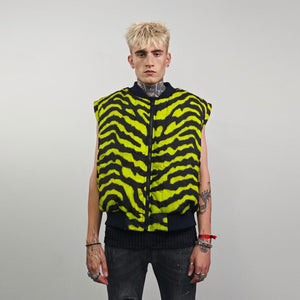 Tiger bomber black yellow jacket animal print reversible college varsity detachable sleeves handmade striped puffer grunge rocker e-boy coat