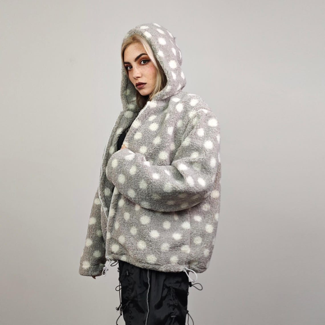Spot pattern fleece jacket gray hooded polka dot bomber retro geometric coat detachable sleeves handmade preppy overcoat fluffy festival set