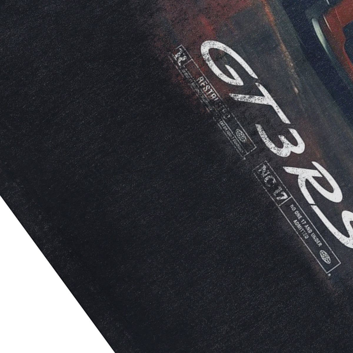 Racing car sleeveless t-shirt retro motorsports surfer vest sports print tank top in acid wash black