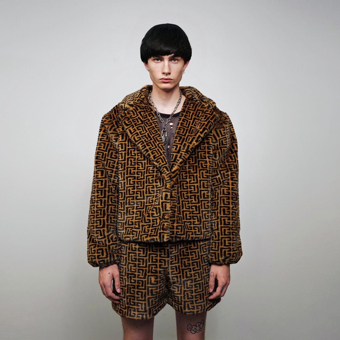 Arabic pattern short coat brown black fleece trench geometric print jacket detachable sleeves handmade zigzag party overcoat festival set