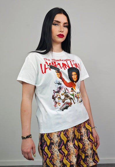 Retro movie t-shirt pistol print cropped top in white