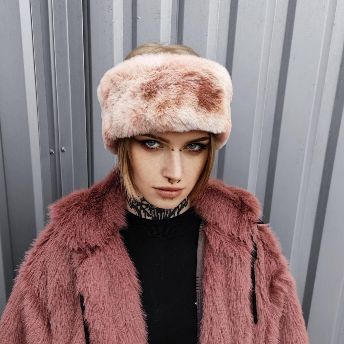 Tie-dye fleece jacket brown hooded gradient bomber luxury fluffy coat detachable sleeves handmade abstract overcoat fuzzy festival set