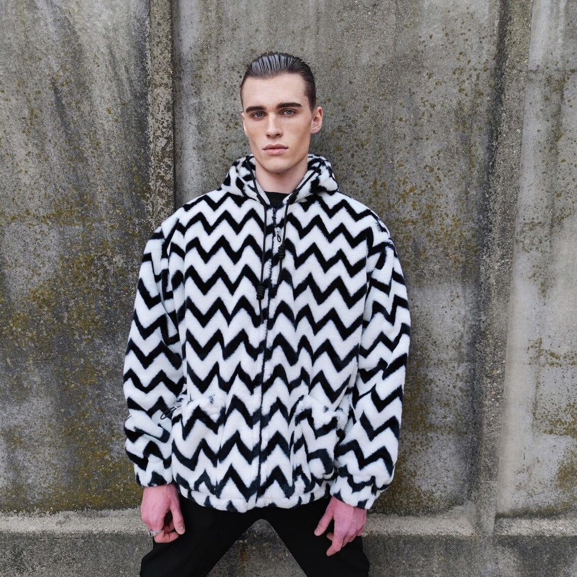 Zigzag fleece jacket hooded geometric bomber luxury grunge coat detachable sleeves handmade stripe pattern overcoat fuzzy festival set white
